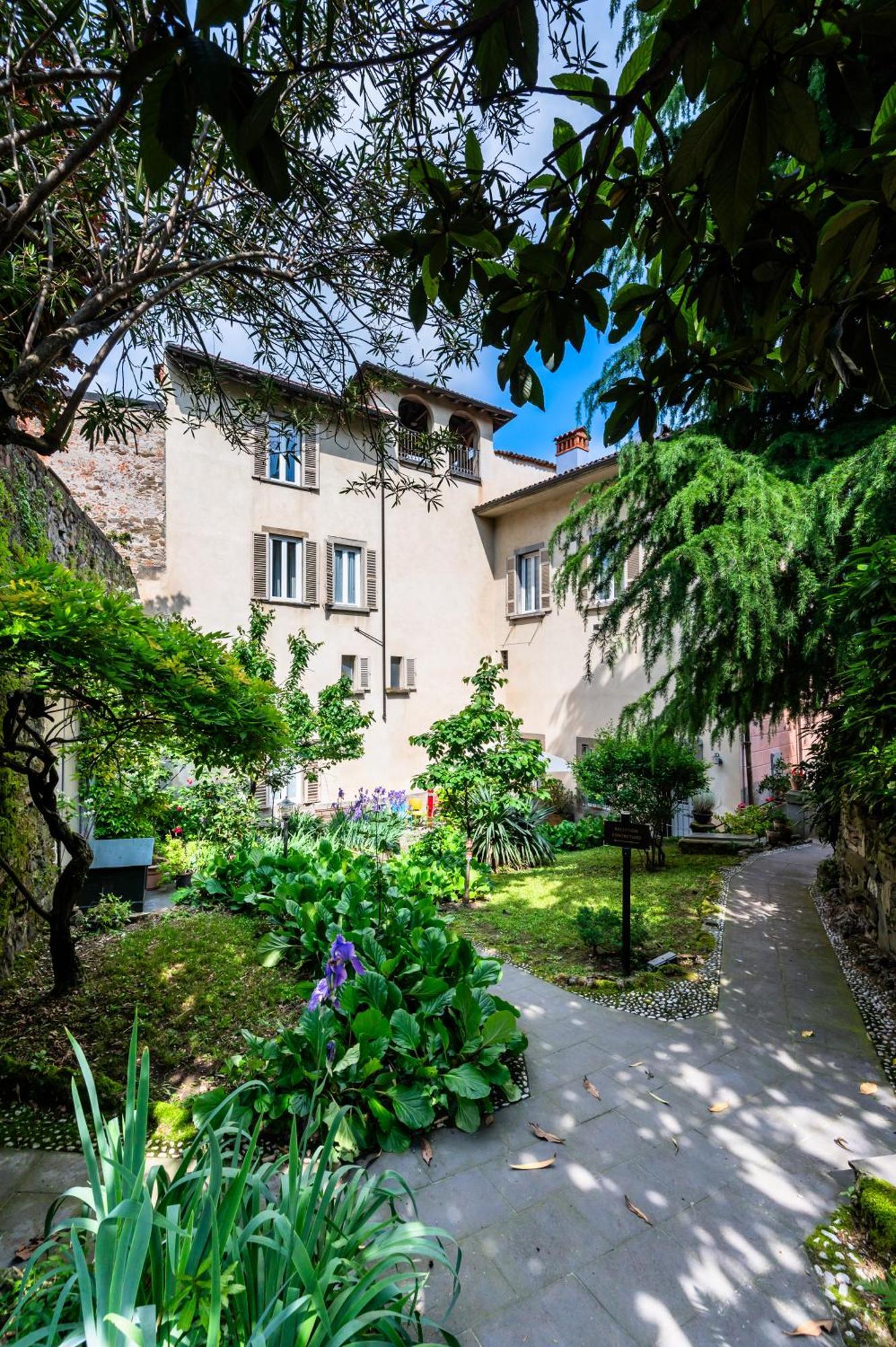 Palazzo Rivola Otel Bergamo Dış mekan fotoğraf